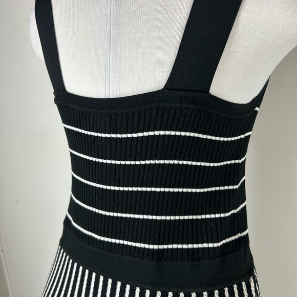 Banana Republic Black and White Striped Midi Dress - Picture 3 of 9